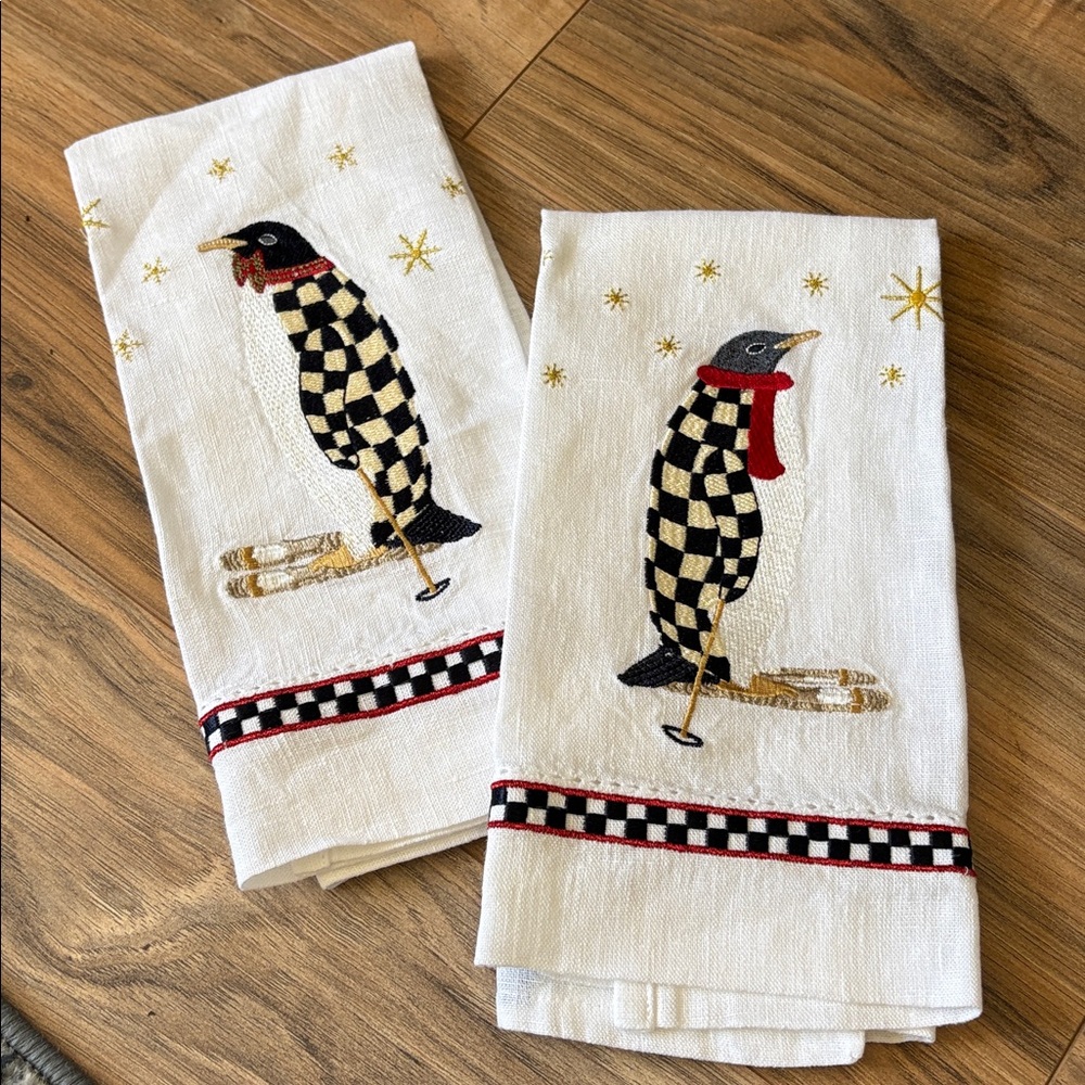 MacKenzie-Childs Holiday Collection  Towels Set of 2 Penguin Guest Towels linen